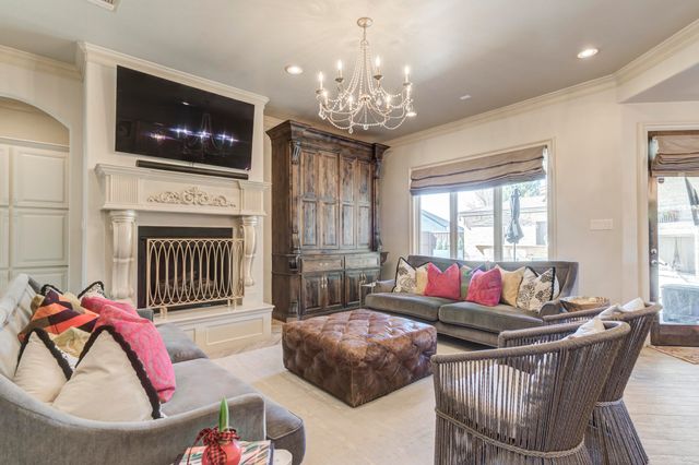 11410 Topeka Avenue, Lubbock, TX 79424