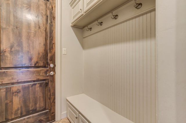 11410 Topeka Avenue, Lubbock, TX 79424