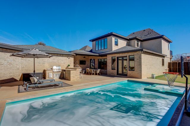 11410 Topeka Avenue, Lubbock, TX 79424