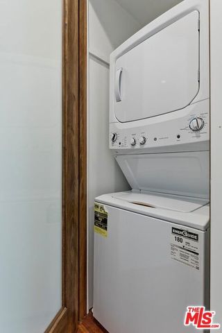 7270 Waring Avenue, Los Angeles, CA 90046