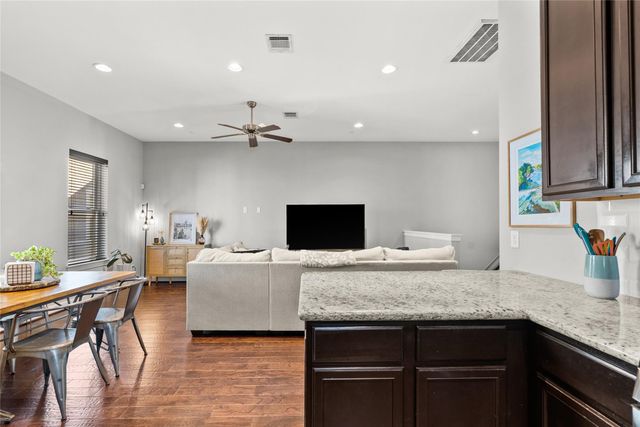1707 Crockett Street C, Houston, TX 77007