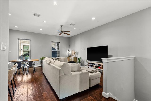 1707 Crockett Street C, Houston, TX 77007