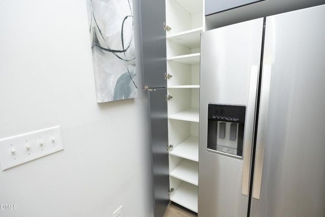 600 S Duke Street 26, Durham, NC 27701