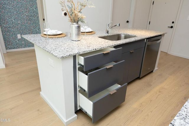 600 S Duke Street 26, Durham, NC 27701