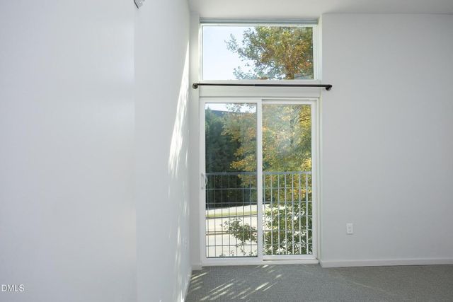 600 S Duke Street 26, Durham, NC 27701