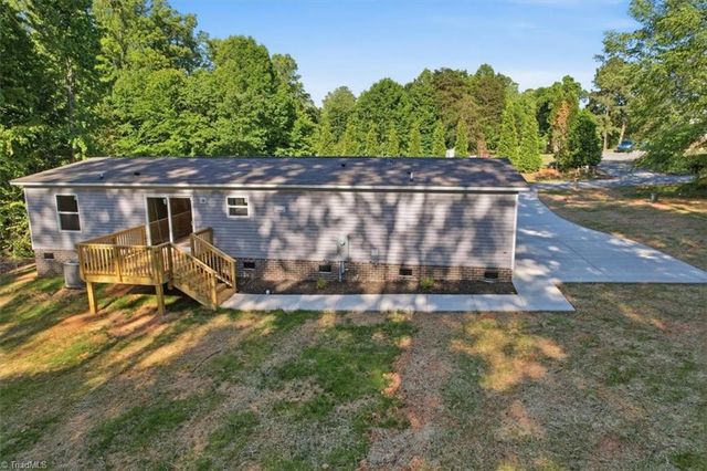 124 Kameron Court, Madison, NC 27025