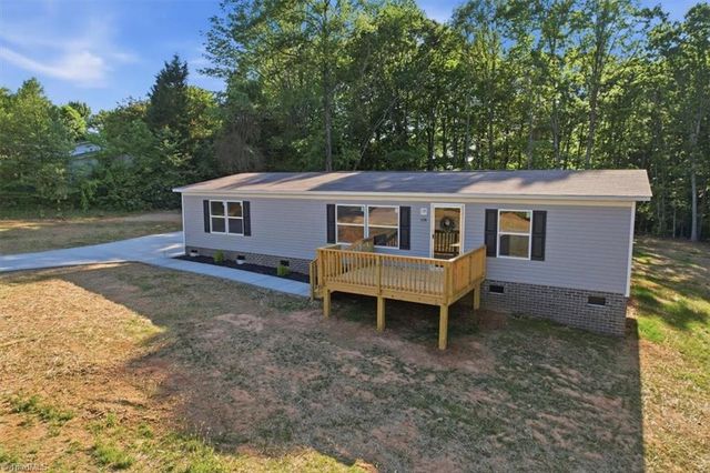 124 Kameron Court, Madison, NC 27025