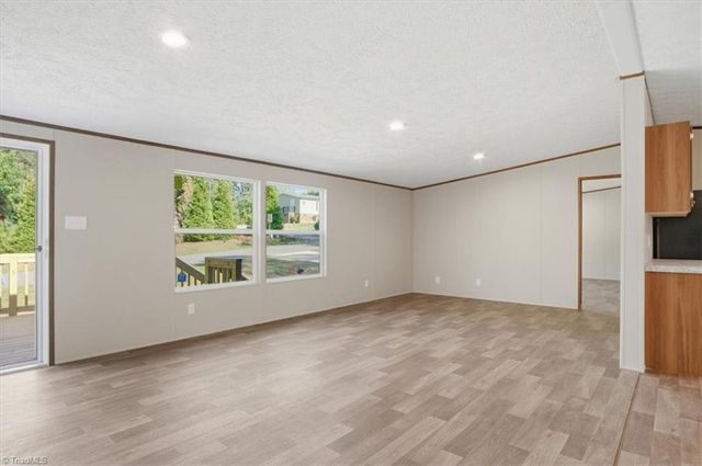 124 Kameron Court, Madison, NC 27025