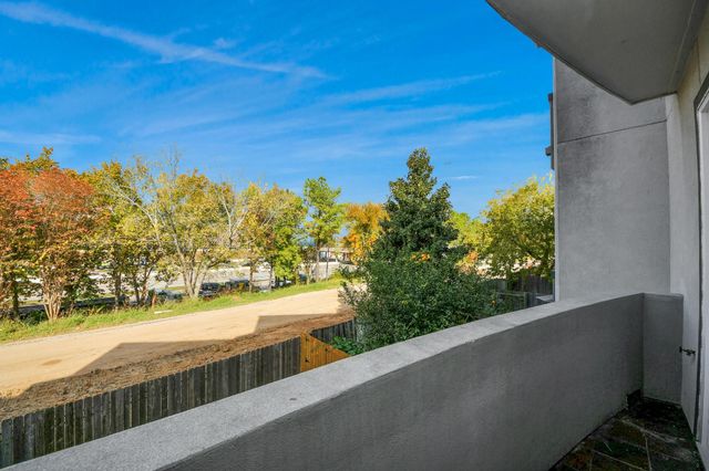 2911 Chartres Street, Houston, TX 77004