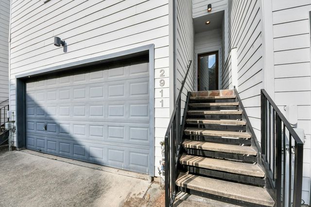 2911 Chartres Street, Houston, TX 77004