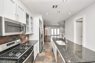 2911 Chartres Street, Houston, TX 77004