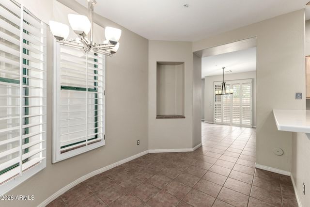 19550 N GRAYHAWK Drive 1073, Scottsdale, AZ 85255