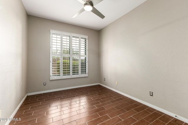 19550 N GRAYHAWK Drive 1073, Scottsdale, AZ 85255