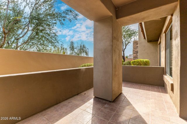 19550 N GRAYHAWK Drive 1073, Scottsdale, AZ 85255