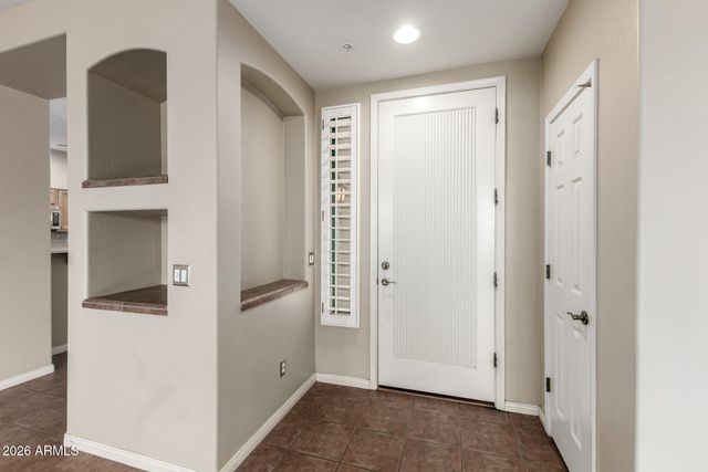 19550 N GRAYHAWK Drive 1073, Scottsdale, AZ 85255