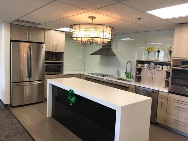 2 Victory Road 26, Lynn, MA 01902