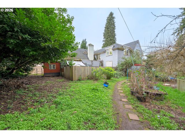 325 RIVER Rd, Eugene, OR 97404