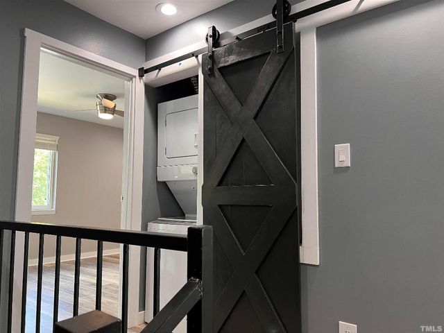 220 Elizabeth Street Apt E6, Chapel Hill, NC 27514