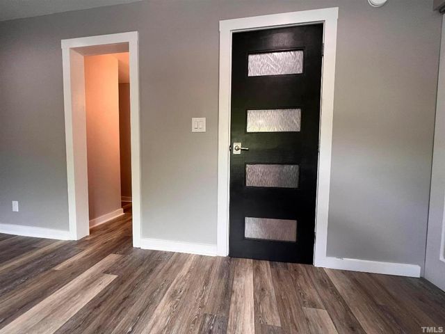 220 Elizabeth Street Apt E6, Chapel Hill, NC 27514