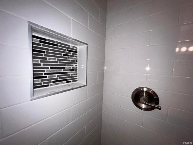 220 Elizabeth Street Apt E6, Chapel Hill, NC 27514