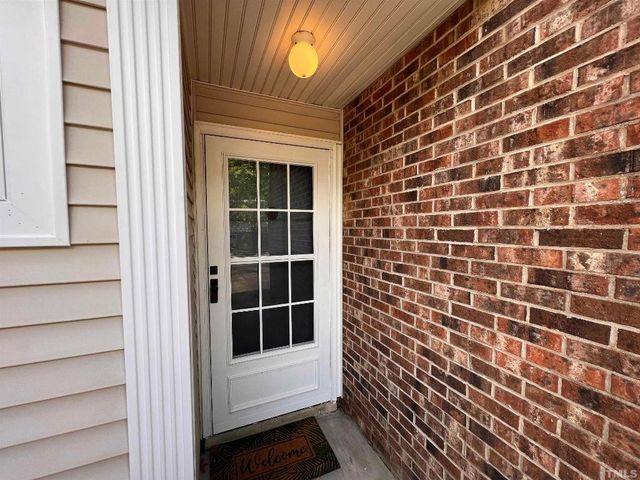 220 Elizabeth Street Apt E6, Chapel Hill, NC 27514