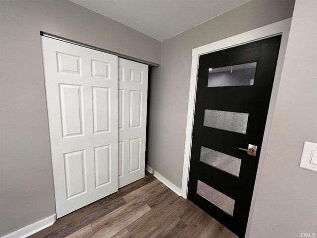 220 Elizabeth Street Apt E6, Chapel Hill, NC 27514