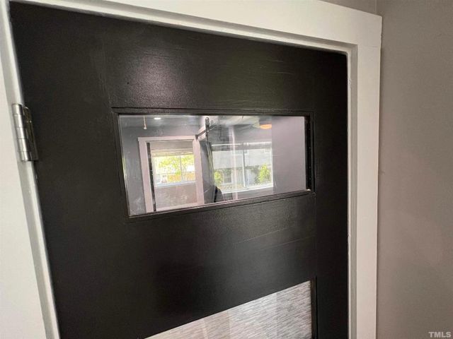 220 Elizabeth Street Apt E6, Chapel Hill, NC 27514