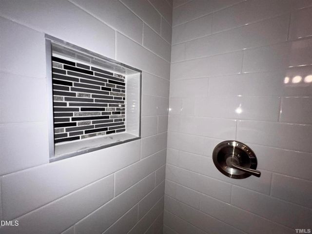 220 Elizabeth Street Apt E6, Chapel Hill, NC 27514