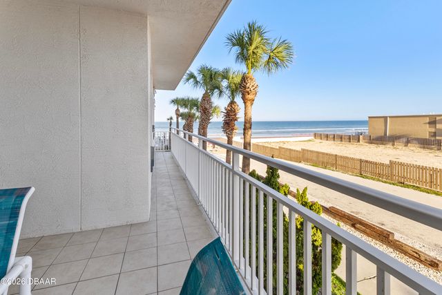 2071 S Atlantic Ave Apt 205, Daytona Beach Shores, FL 32118