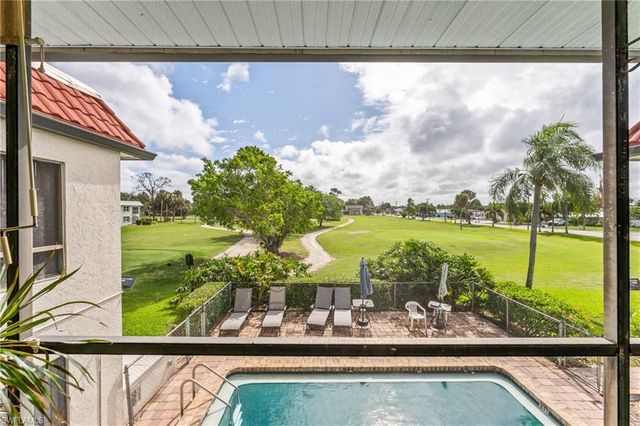 4728 Orange Grove BLVD 10, North Fort Myers, FL 33903