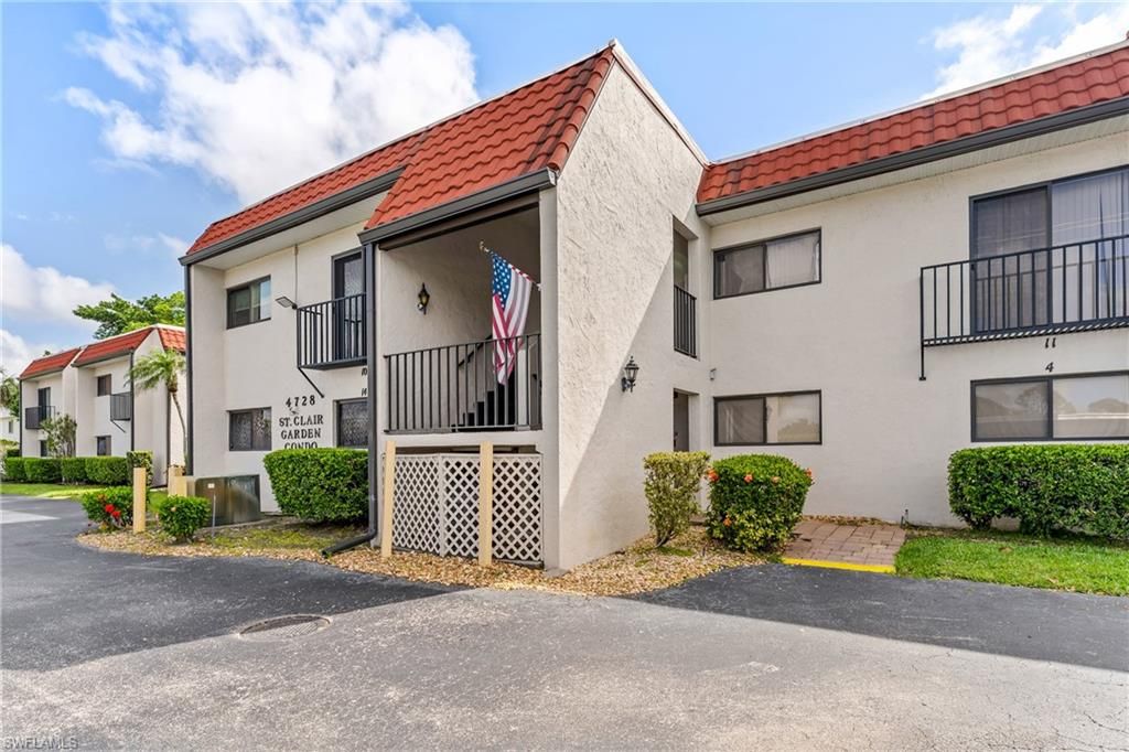 4728 Orange Grove BLVD 10, NORTH FORT MYERS, FL 33903 — photo 2