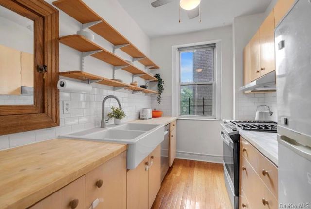 3515 78th Street 41, Jackson Heights, NY 11372