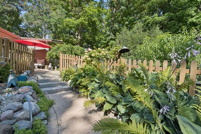W3451 Wildwood DRIVE, Lake Geneva, WI 53147