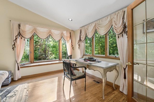 W3451 Wildwood DRIVE, Lake Geneva, WI 53147
