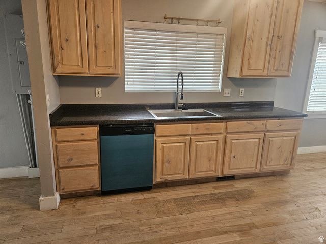 7961 S PIONEER ST, Midvale, UT 84047