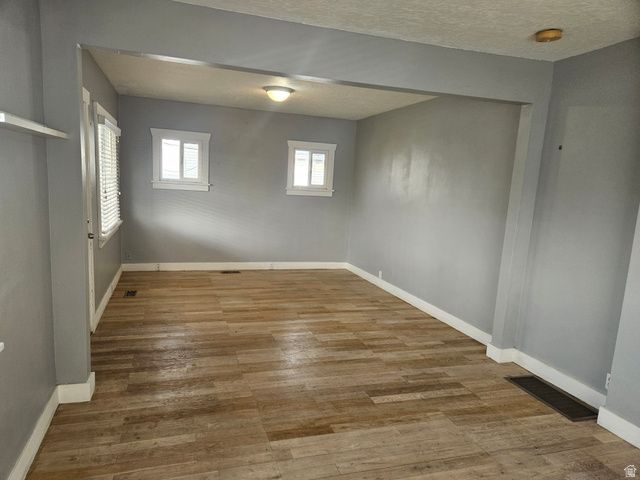 7961 S PIONEER ST, Midvale, UT 84047