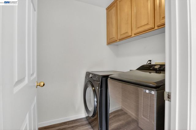 20044 Shadow Creek Cir, Castro Valley, CA 94552