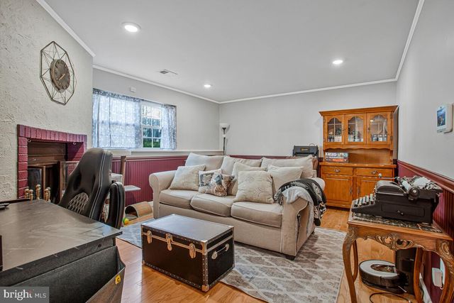 321 MARYLAND AVE, Pasadena, MD 21122