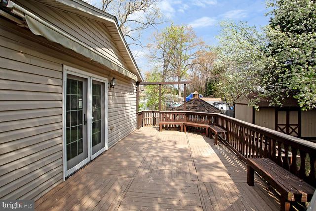 321 MARYLAND AVE, Pasadena, MD 21122