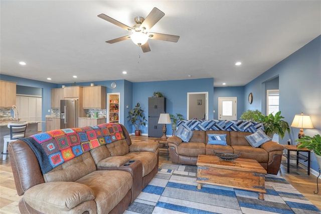1660 NW 795th Road, Bates City, MO 64011