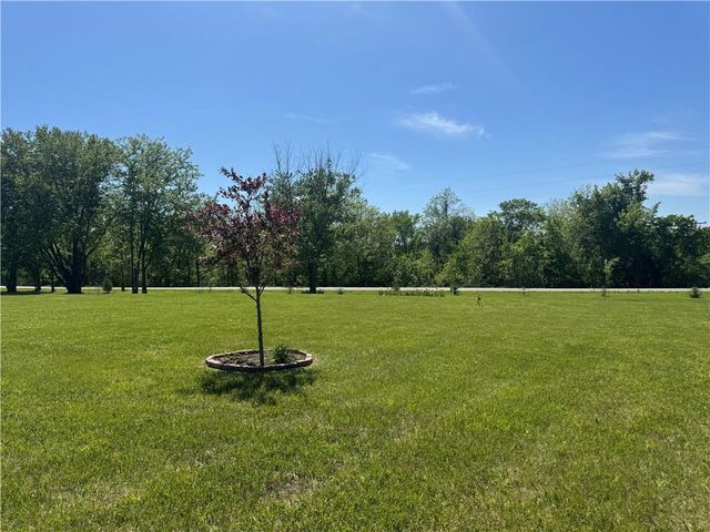 1660 NW 795th Road, Bates City, MO 64011