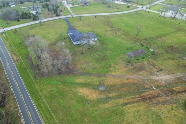 1660 NW 795th Road, Bates City, MO 64011