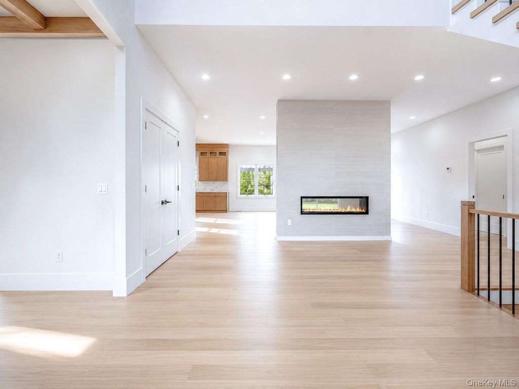 3635 Bunker Avenue, Wantagh, NY 11793 — photo 2