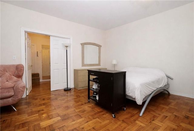 1289 E 19th St Apt C1, New York City, NY 11230