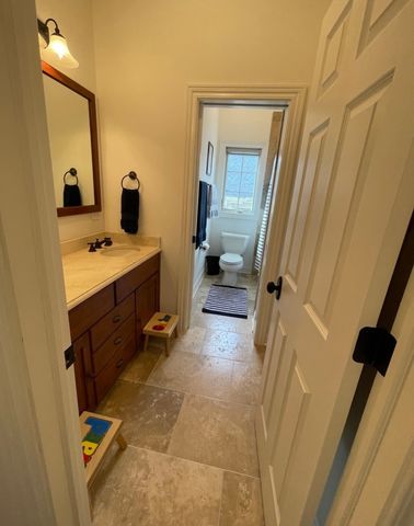 2411 Greenwood Avenue, Wilmette, IL 60091