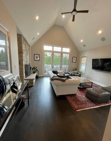 2411 Greenwood Avenue, Wilmette, IL 60091