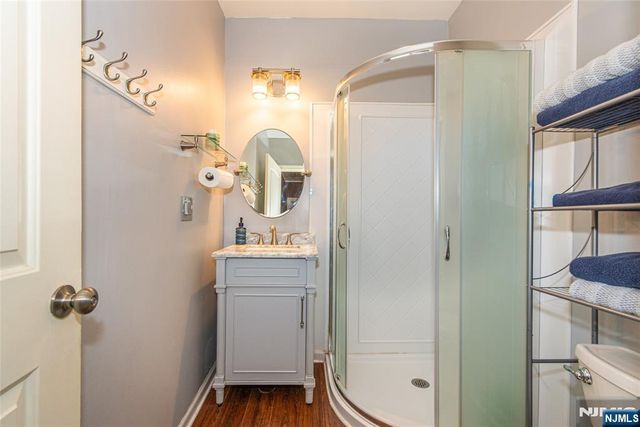 42 Main Beach Road, Ringwood, NJ 07456