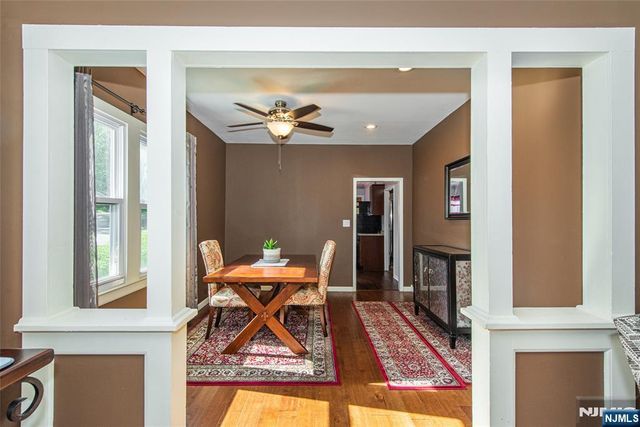 42 Main Beach Road, Ringwood, NJ 07456
