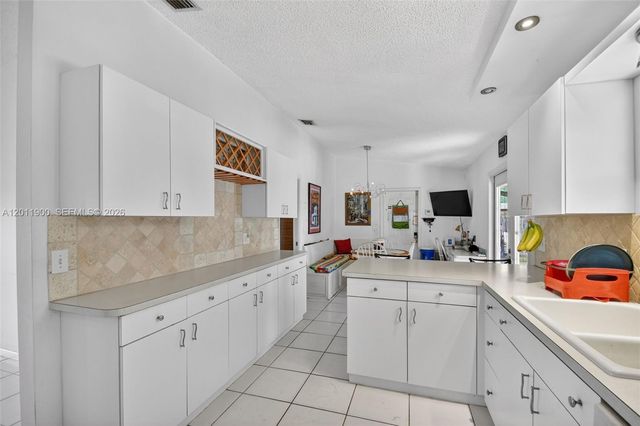 3575 Marlow Ave, Boynton Beach, FL 33436
