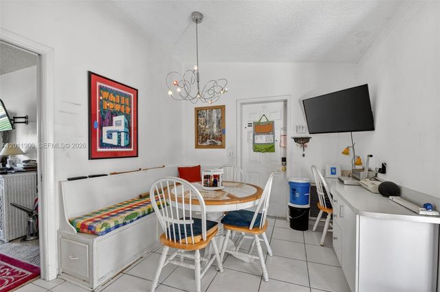 3575 Marlow Ave, Boynton Beach, FL 33436